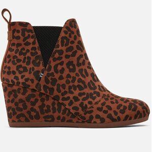 Toms Kelsey Cheetah Print Suede Pull On Chelsea Boots 9 Animal‎